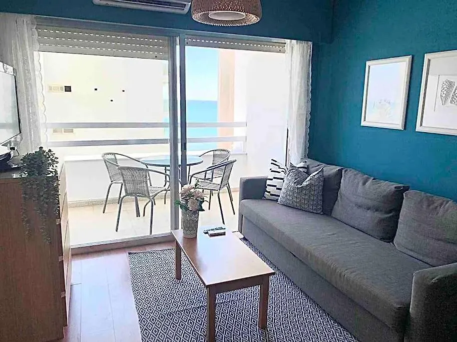 Διαμέρισμα Emma Sea View Suite Λάρνακα