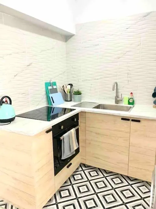 Emma Sea View Suite Λάρνακα